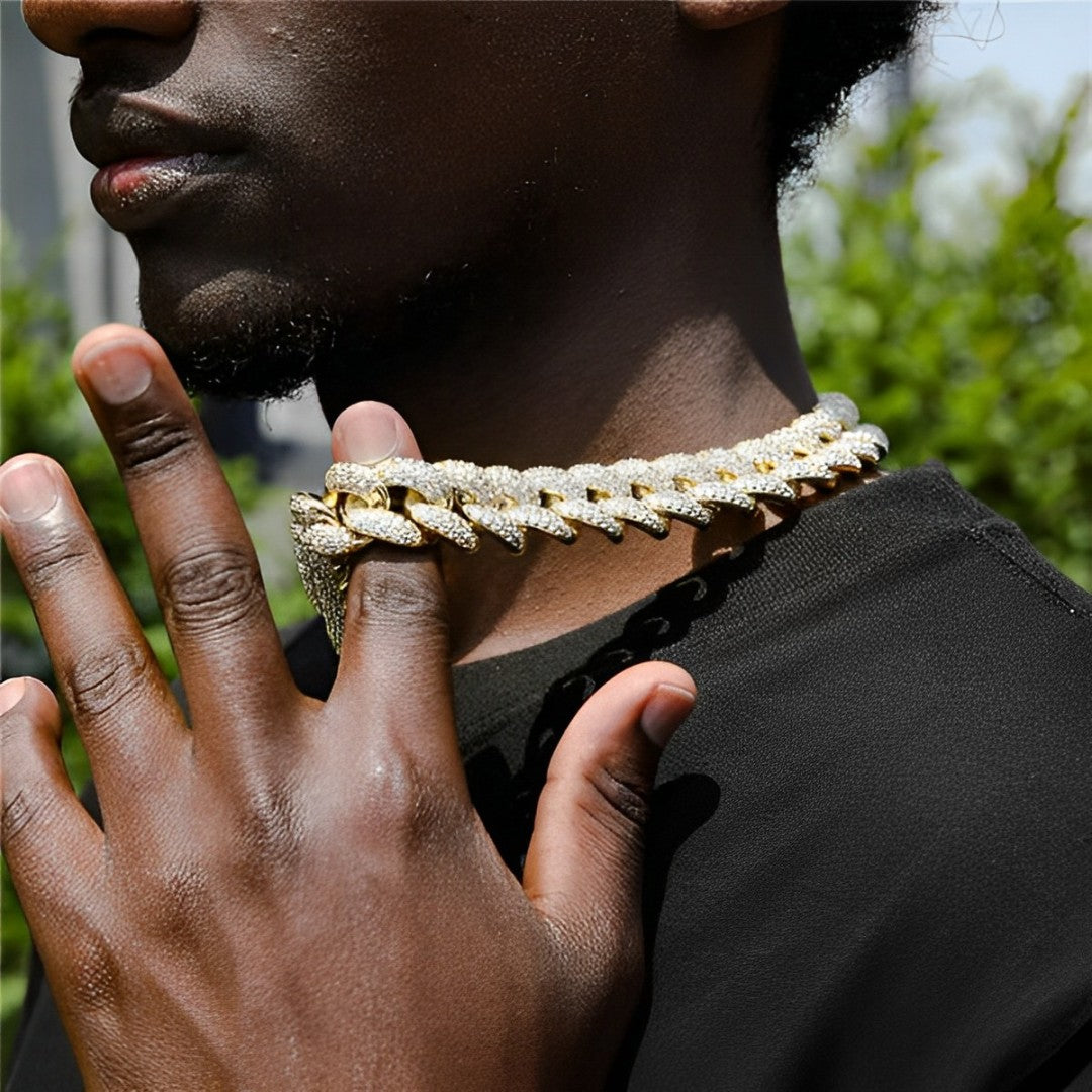 20mm Moissanite Cuban Chain Necklace